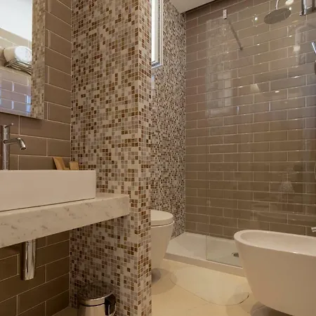 Merlo D'oro Bed & Breakfast Carrara